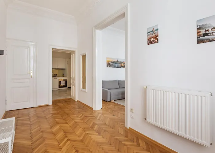 Cityswap- Naschmarkt Appartement Wenen